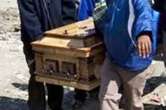 Côte d'Ivoire: Un défunt bloque son propre enterrement et réclame sa veste avant de s'en aller ! 